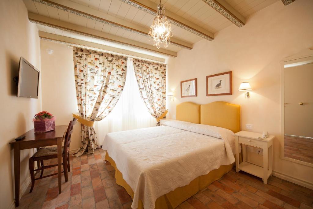 Antico Casale Bergamini Villa SantʼAmbrogio di Valpolicella Rum bild